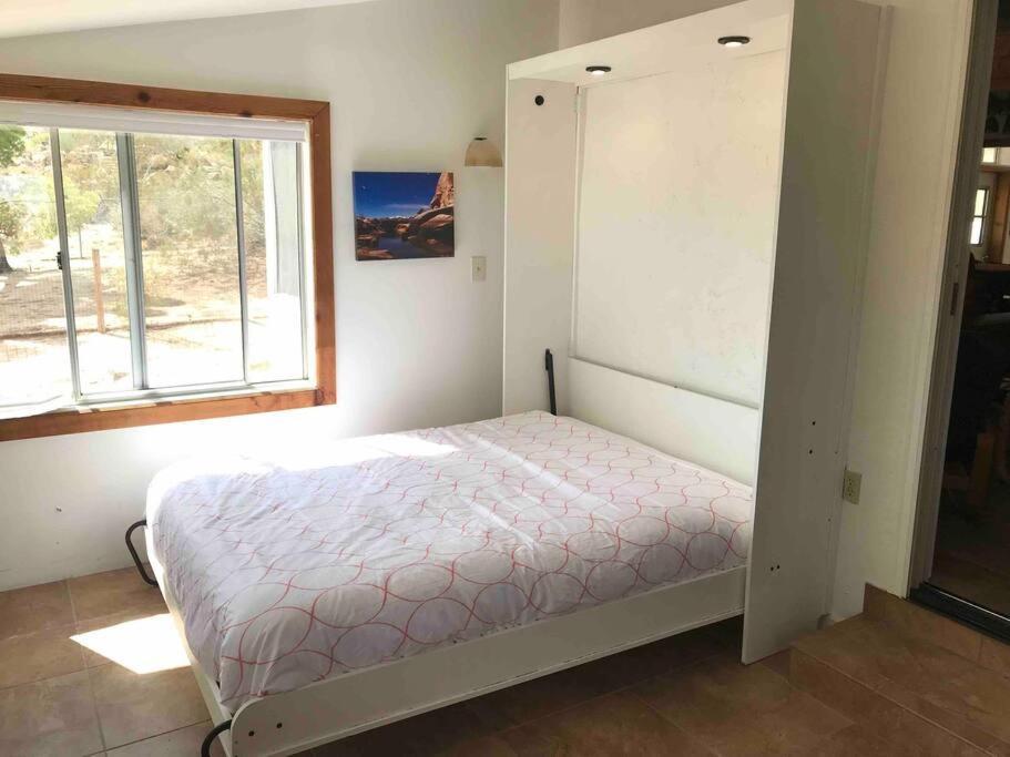 Joshua Tree's Highland Hideaway Compound Casa vacanze