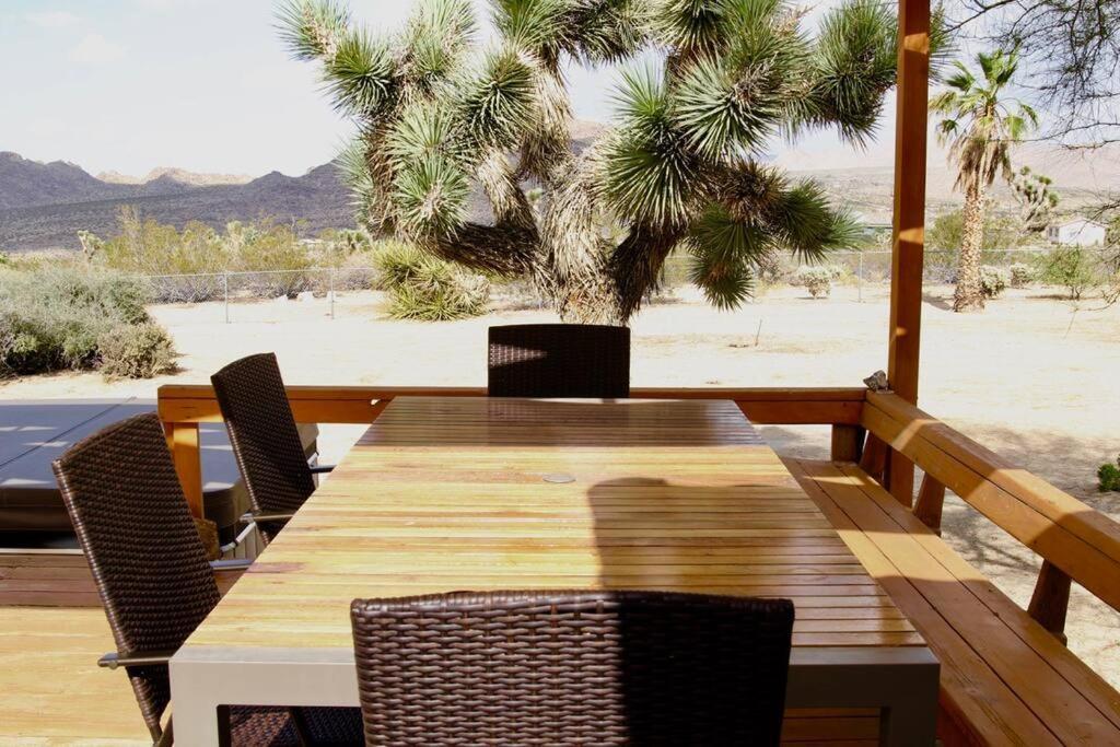 Holiday home Joshua Tree's Highland Hideaway Compound